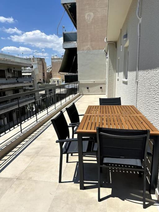 Ferienwohnung Luxury Penthouse In Pagrati Athen Exterior foto